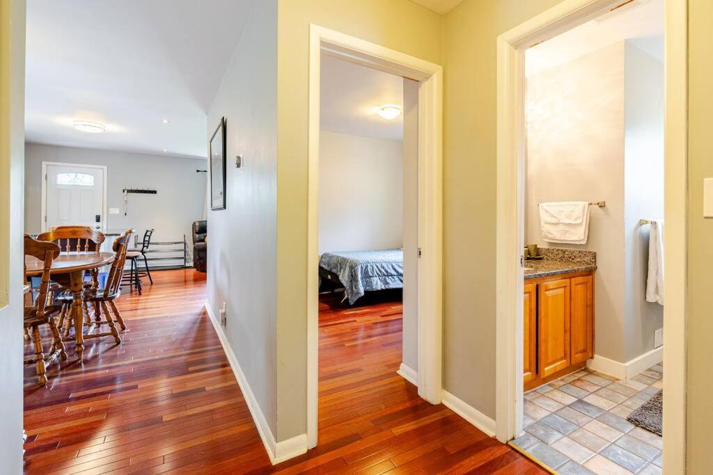 Full House - 5 Bed, 2 Bath Holiday home *